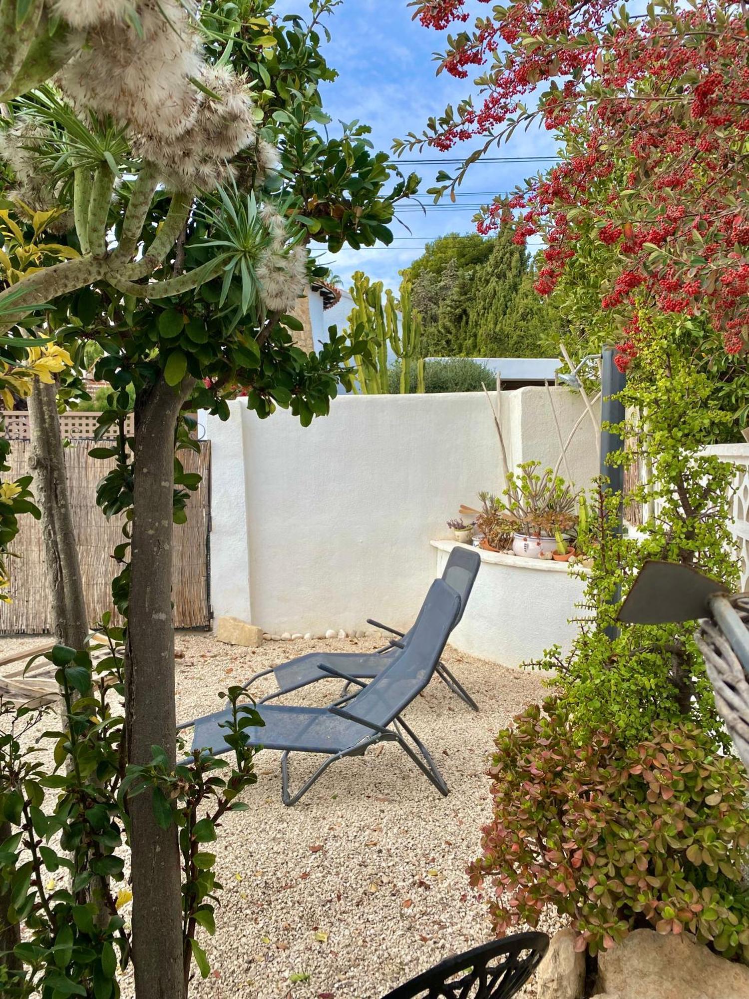 Bungalow Steps From Moraira Теулада Экстерьер фото
